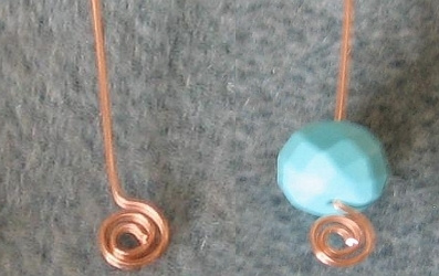 Make your own heapins from wire for jewelry making.