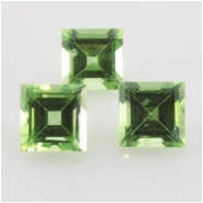 5 Peridot faceted square loose cut gemstones (N) Approximate size 3mm