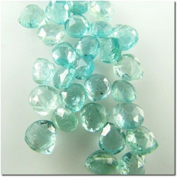 1 Apatite faceted drop briolette gemstone bead (N) 4.5 to 5.1mm