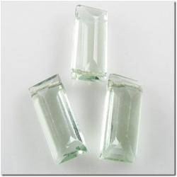 1 Fluorite faceted baguette cut briolette gemstone bead (N) 14.9 to 15.3mm
