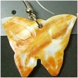 2 Spiny Oyster Shell butterfly fetish pendant 28mm (N)