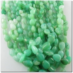 Chrysoprase varigated tear drop gemstone beads (N) 7 to 8mm