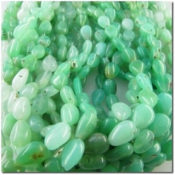 Chrysoprase varigated tear drop gemstone beads (N) 6 to 8mm