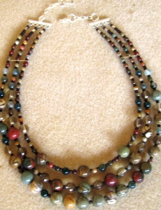 How to make multistrand necklaces